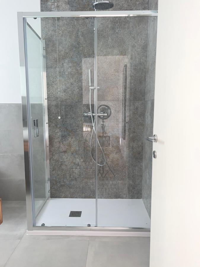 Civico 28 Bed and Breakfast Pescara Buitenkant foto