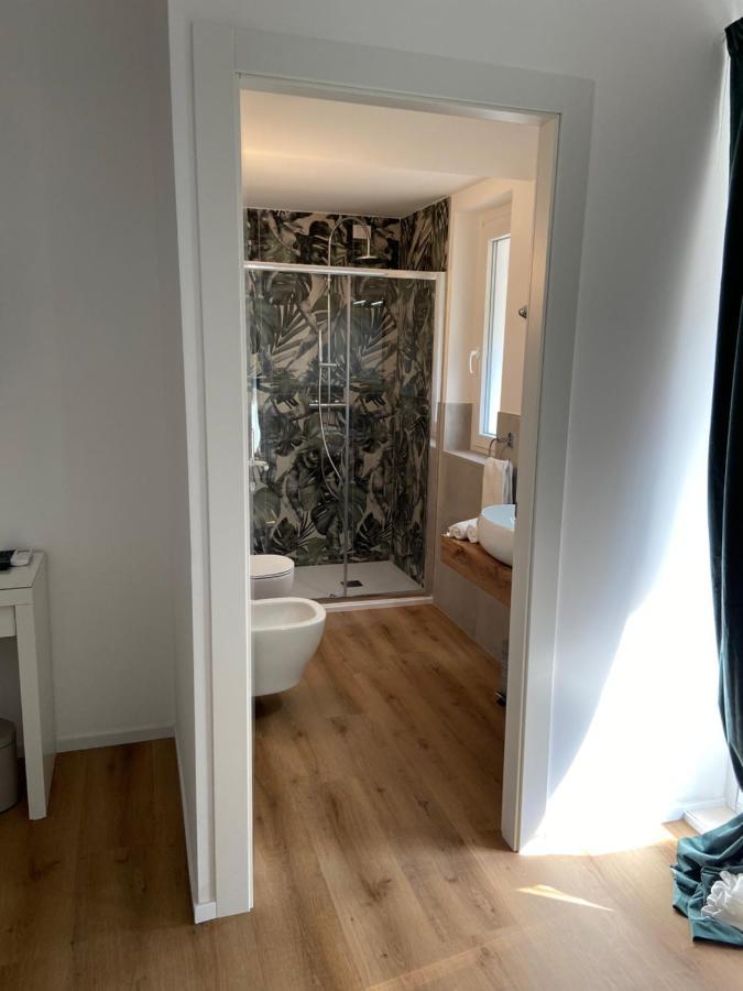 Civico 28 Bed and Breakfast Pescara Buitenkant foto