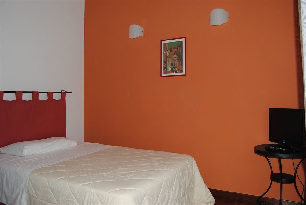 Civico 28 Bed and Breakfast Pescara Buitenkant foto